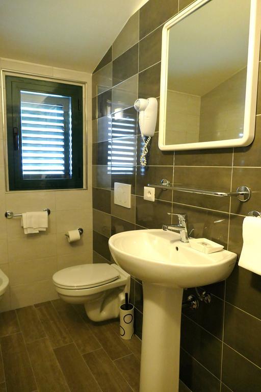 Hotel Désirée San Benedetto del Tronto Habitación foto